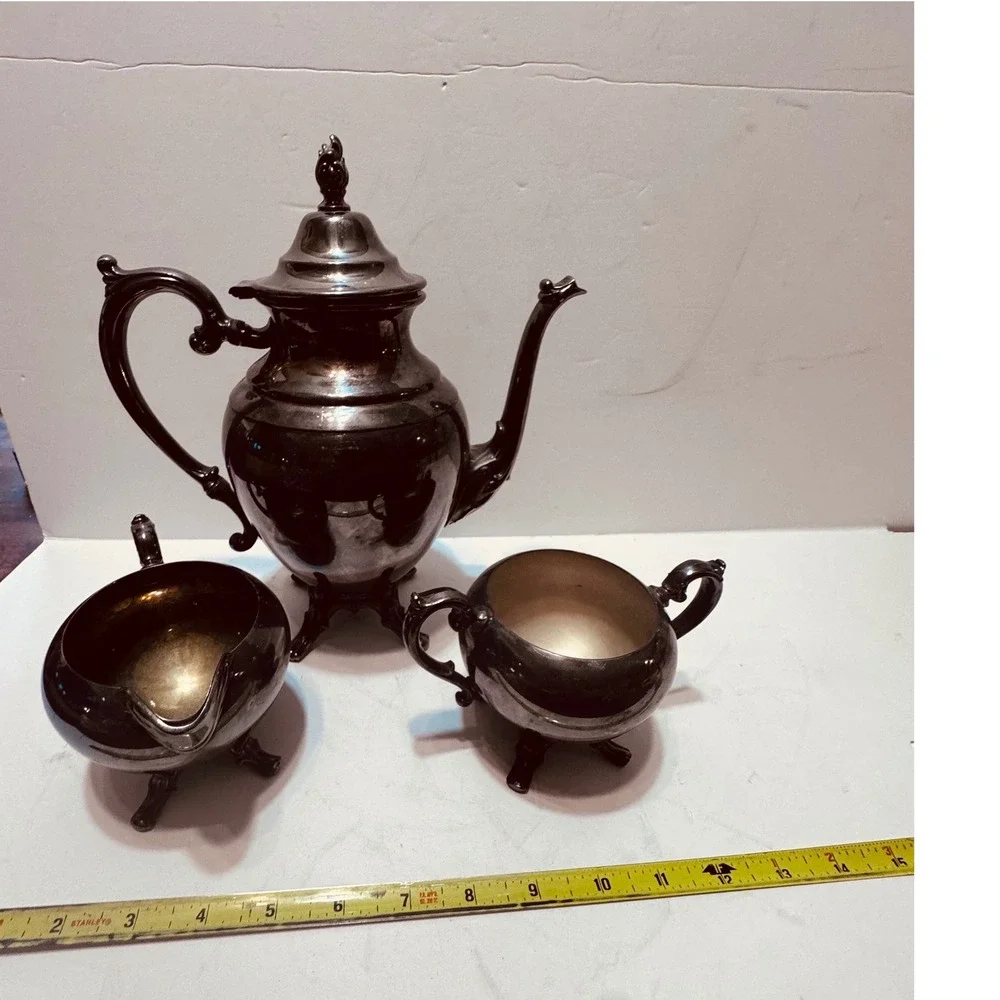WM Rogers Silver Plate Tea‎ Set Vintage Coffee Pot Sugar Bowl Creamer Ornate 3pc